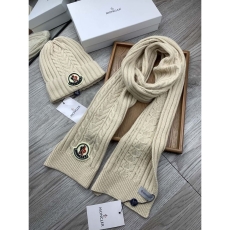 Moncler Caps Scarfs